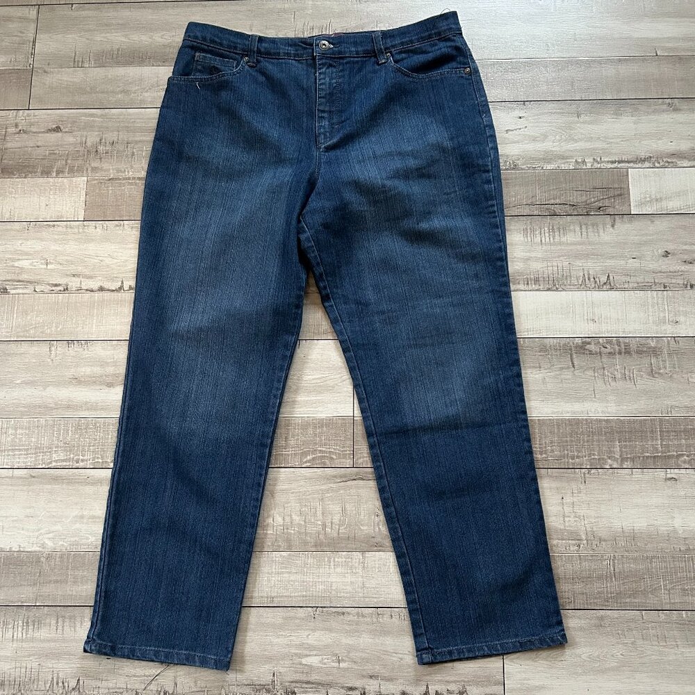 Gloria Vanderbilt Blue Amanda Straight Leg Jeans Size 16 Short